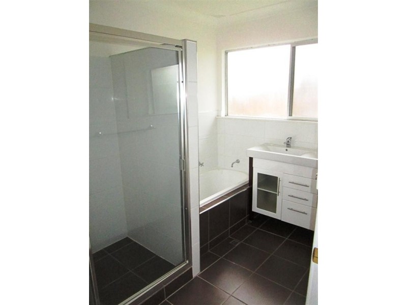 25 De Lisle Crescent, Metford NSW 2323