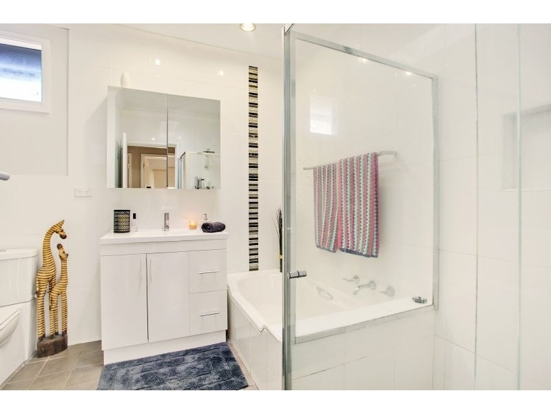 25 Enright Street, Beresfield NSW 2322