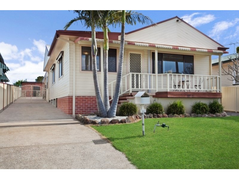 14 Queen Street, Rutherford NSW 2320