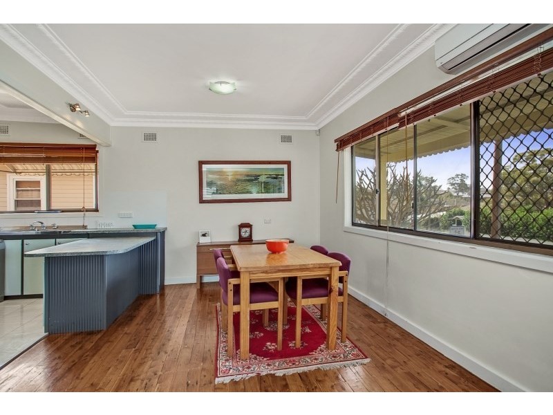 14 Queen Street, Rutherford NSW 2320