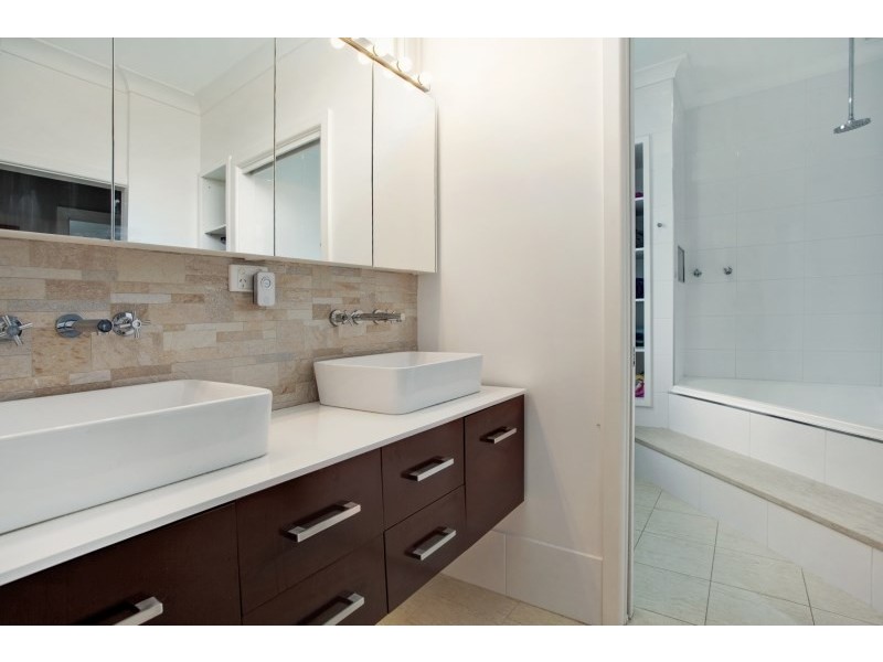 14 Queen Street, Rutherford NSW 2320