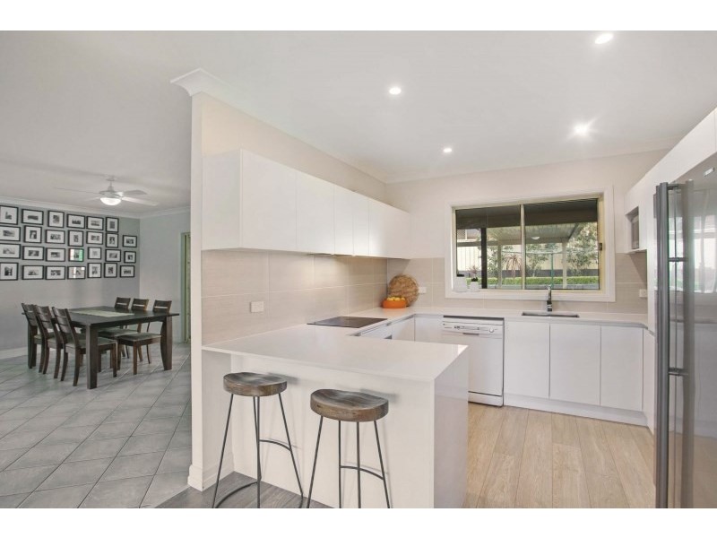 2 Blueberry Close, Aberglasslyn NSW 2320