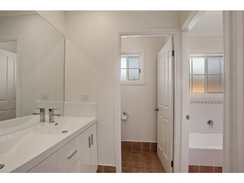 2 Blueberry Close, Aberglasslyn NSW 2320