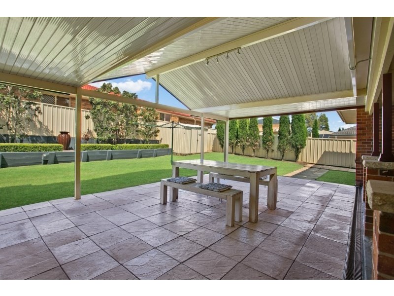 2 Blueberry Close, Aberglasslyn NSW 2320