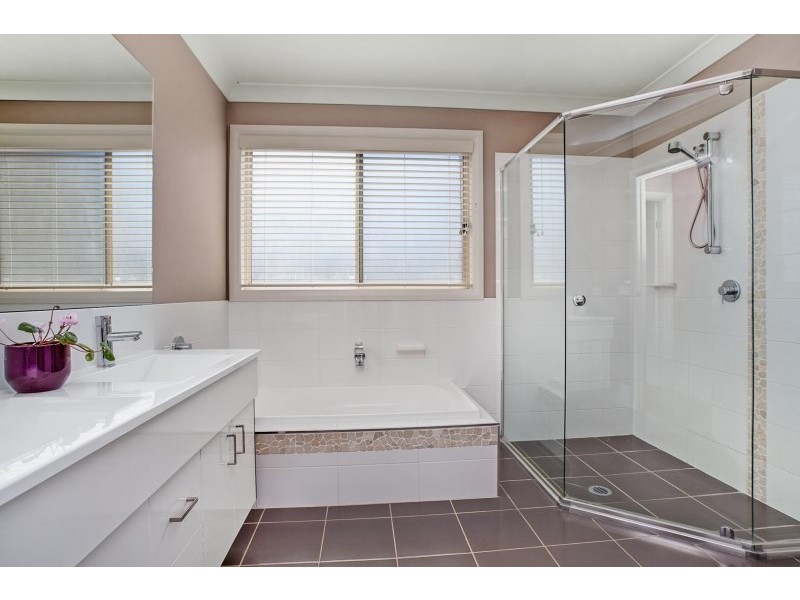 11 Waterford Close, Ashtonfield NSW 2323