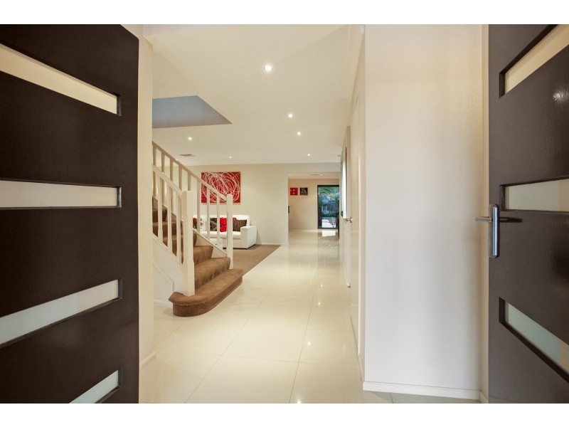 64 Worcester Drive, East Maitland NSW 2323