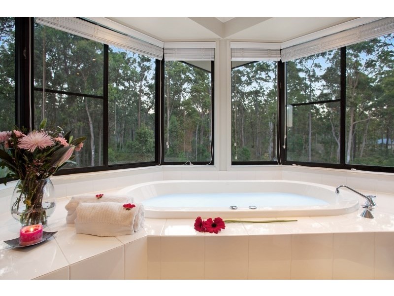 64 Worcester Drive, East Maitland NSW 2323