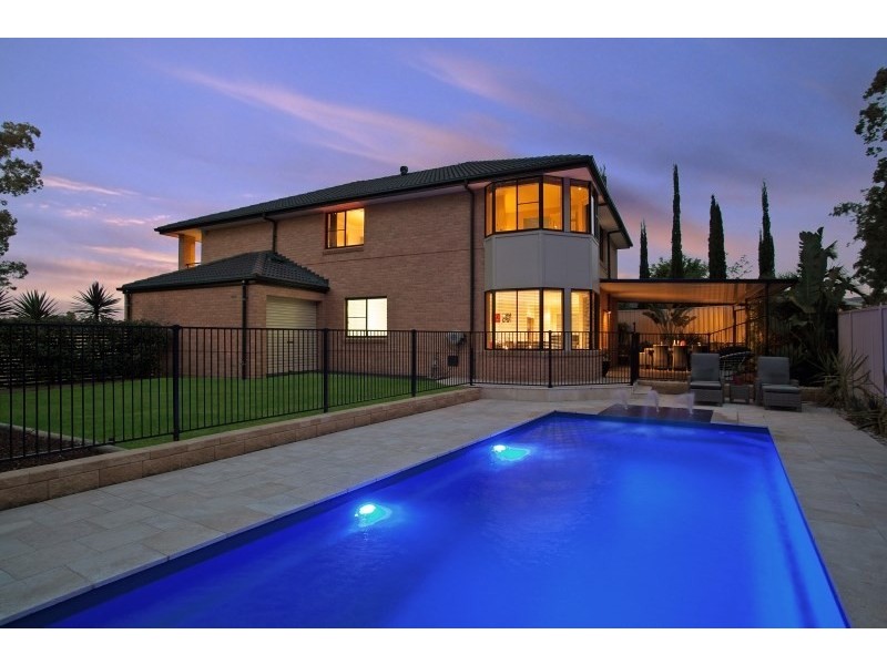 64 Worcester Drive, East Maitland NSW 2323