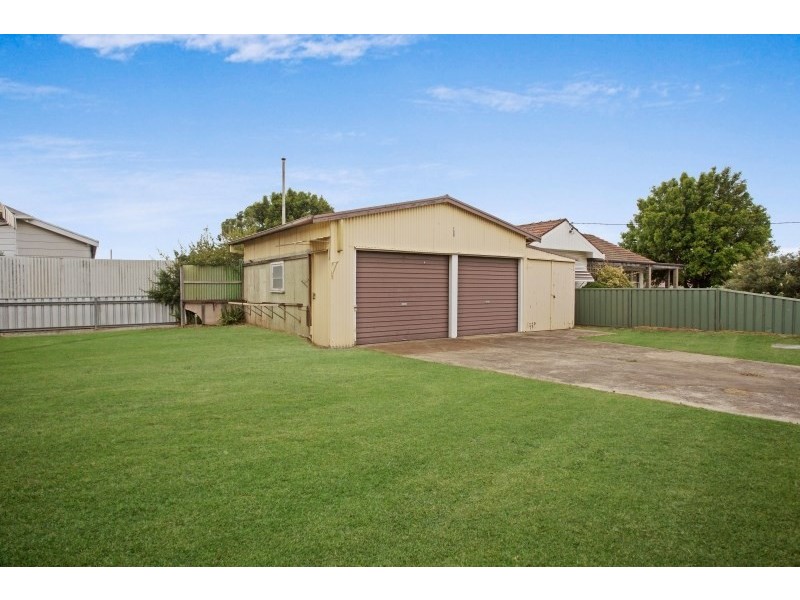 137 New England Highway, Rutherford NSW 2320