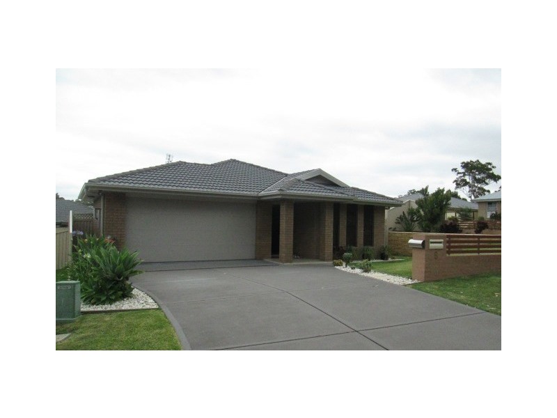 8 Corner Close, East Maitland NSW 2323