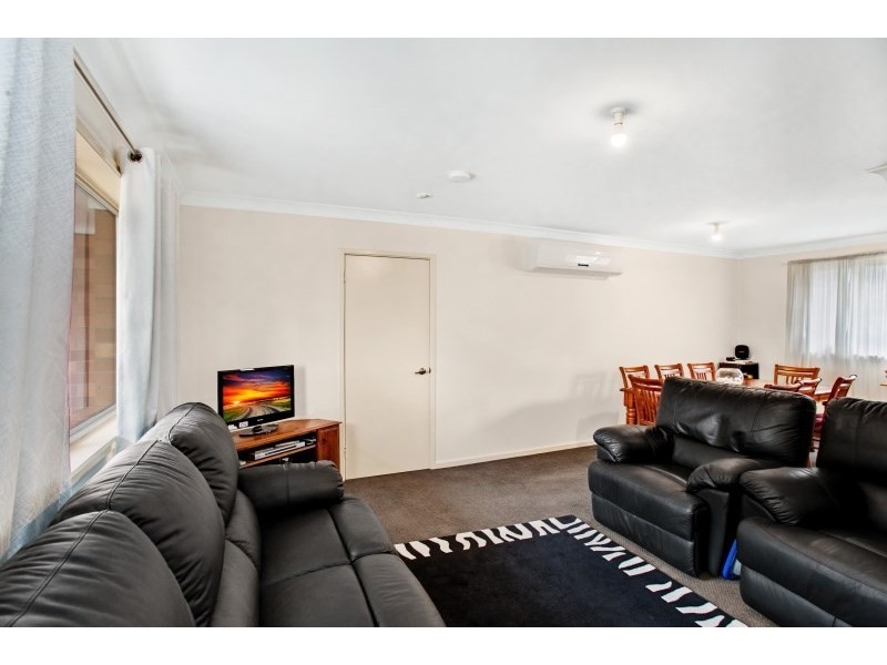 27 Logan Road, Rutherford NSW 2320