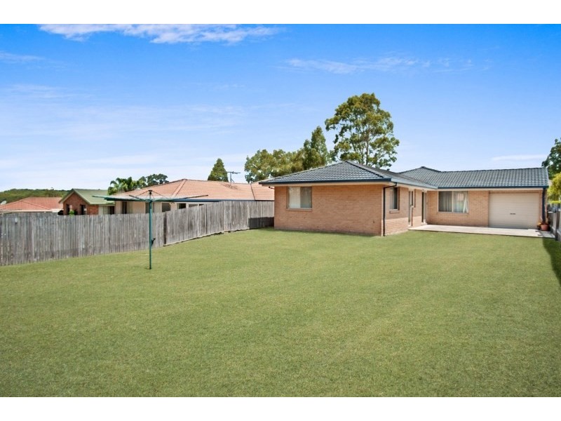 42 Lord Howe Drive, Ashtonfield NSW 2323