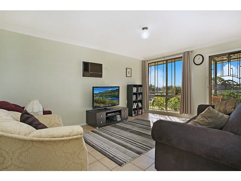 2/92 Brigantine Street, Rutherford NSW 2320