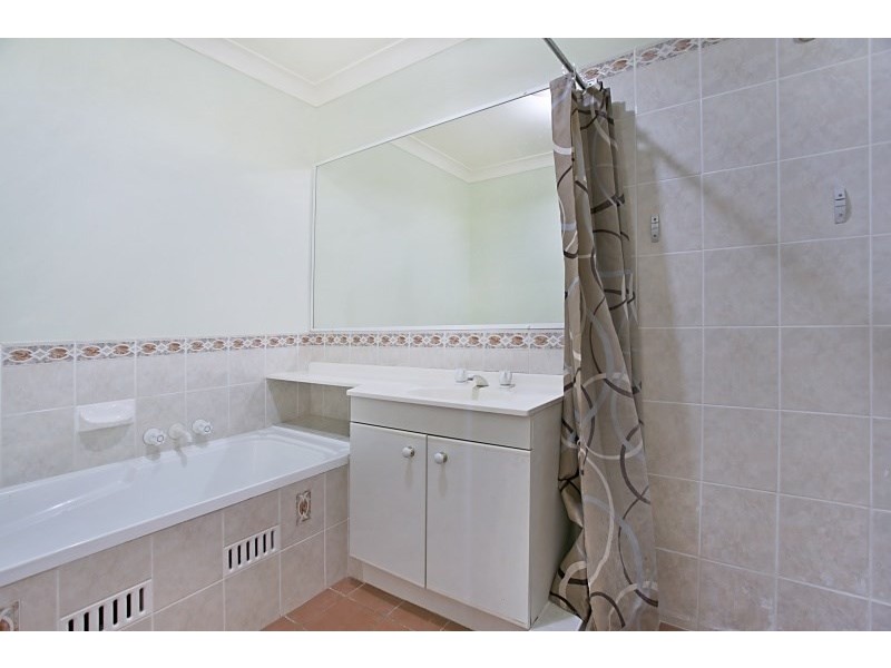 2/92 Brigantine Street, Rutherford NSW 2320