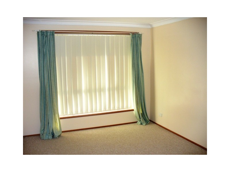 6 Justine Parade, Rutherford NSW 2320