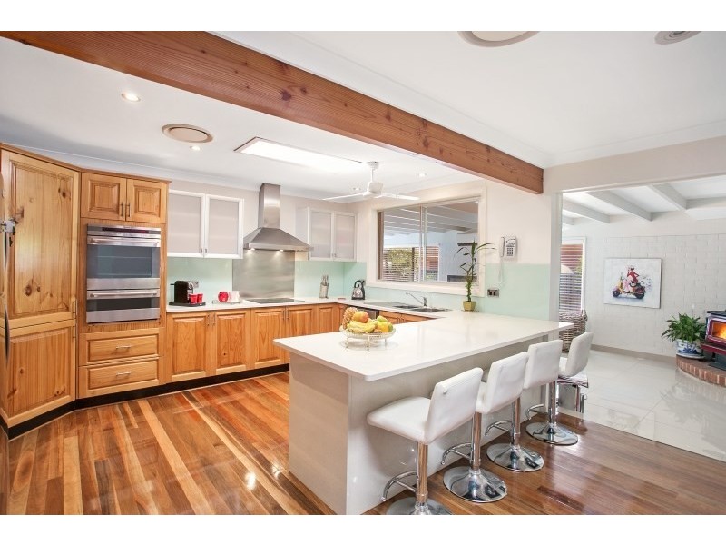 15 Blackett Close, East Maitland NSW 2323