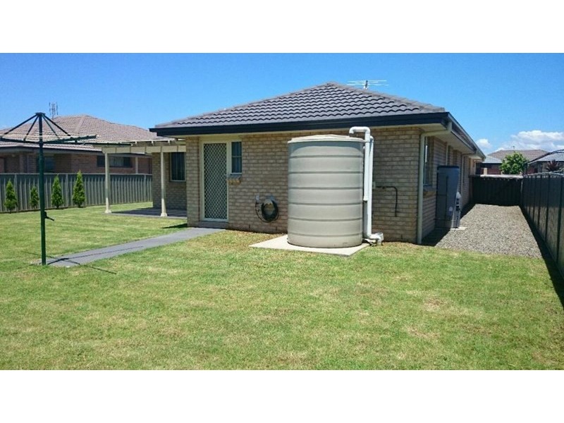 15 Niven Parade, Rutherford NSW 2320