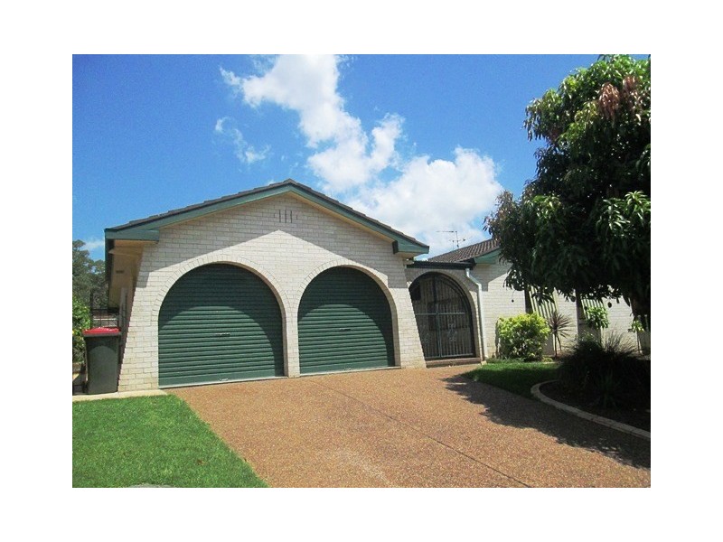 8 Larkspur Parade, Metford NSW 2323