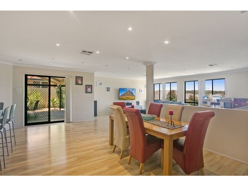 5 Peregrine Close, Aberglasslyn NSW 2320