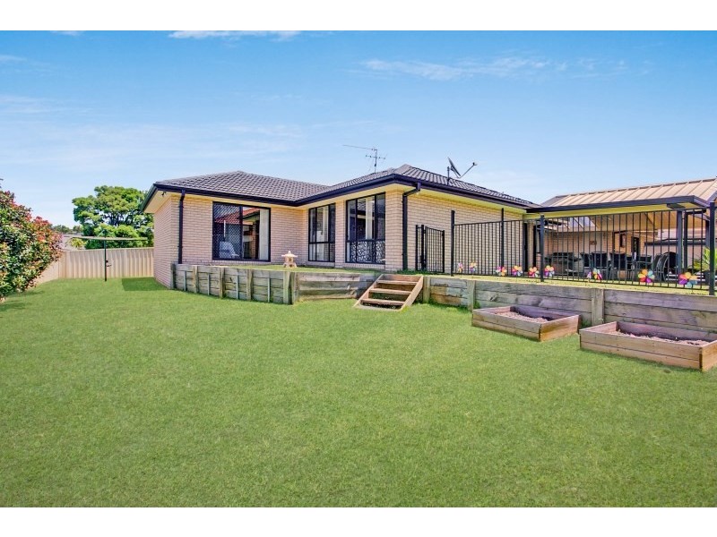 5 Peregrine Close, Aberglasslyn NSW 2320