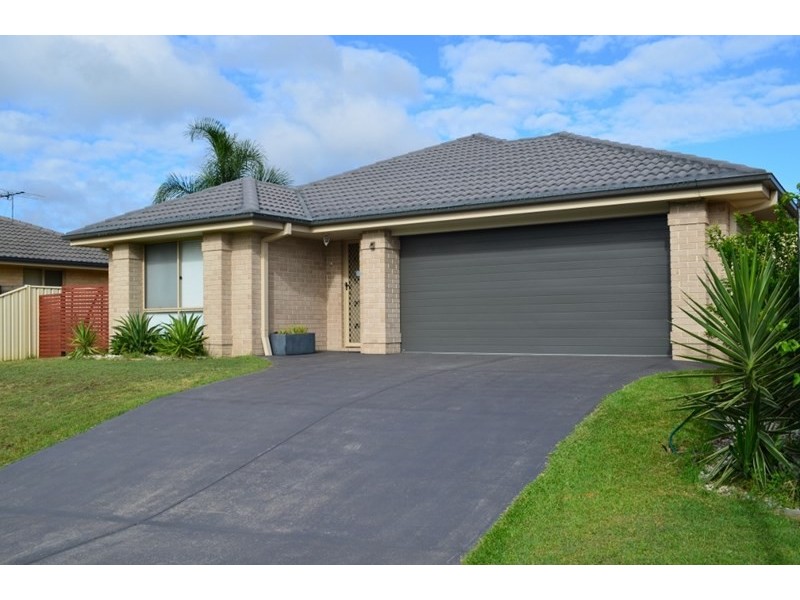 3 Conder Crescent, Metford NSW 2323