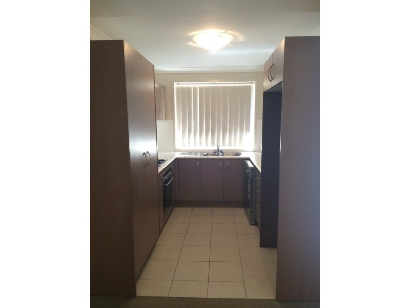 2/11 Maclean Street, Cessnock NSW 2325