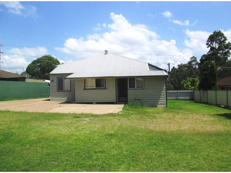 65 Abermain Street, Pelaw Main NSW 2327