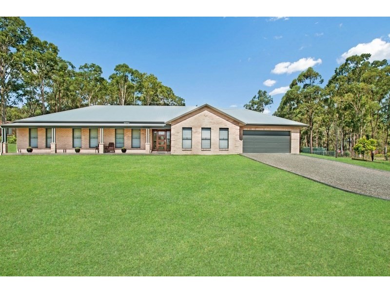 4 Brough Place, Wallalong NSW 2320