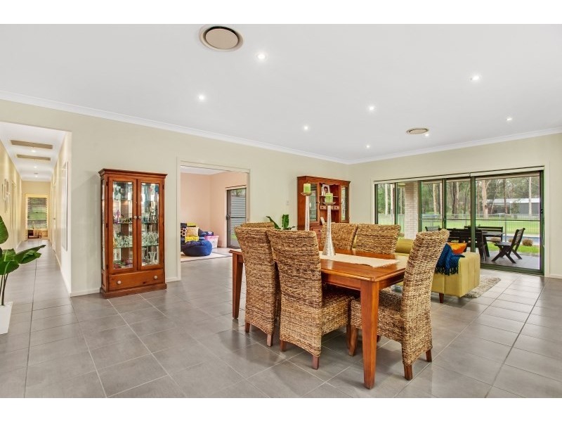 4 Brough Place, Wallalong NSW 2320