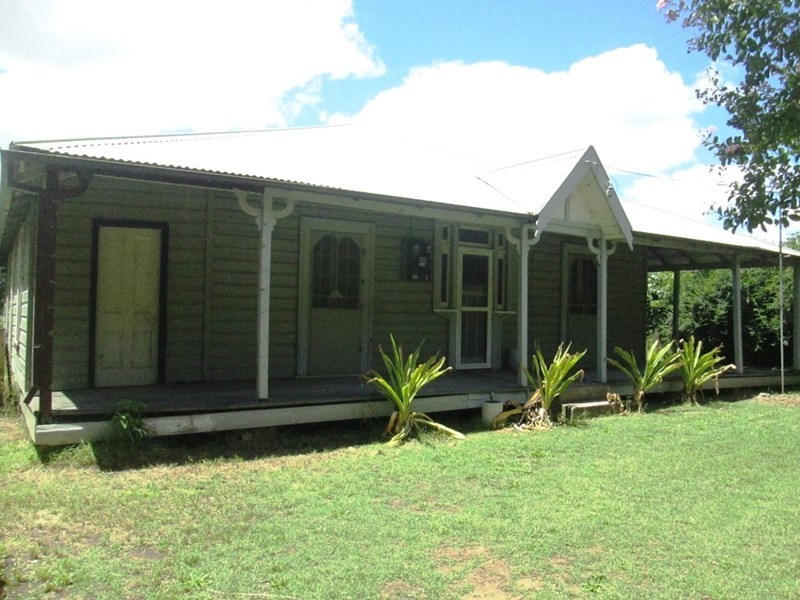 8 Averys Lane, Heddon Greta NSW 2321