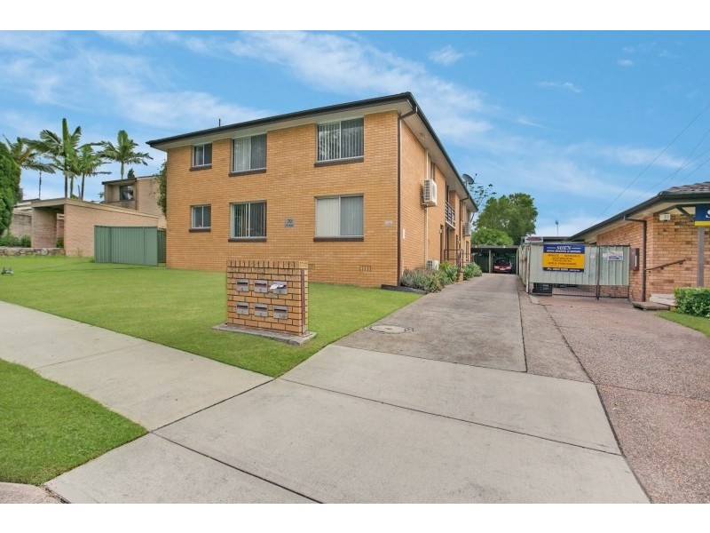 4/70 Weblands Street, Rutherford NSW 2320