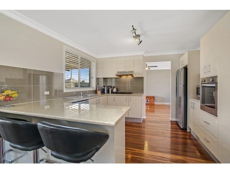 31 Diamond Circuit, Rutherford NSW 2320