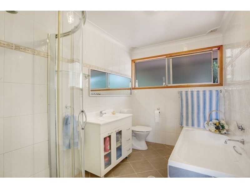 4 Hanson Close, East Maitland NSW 2323