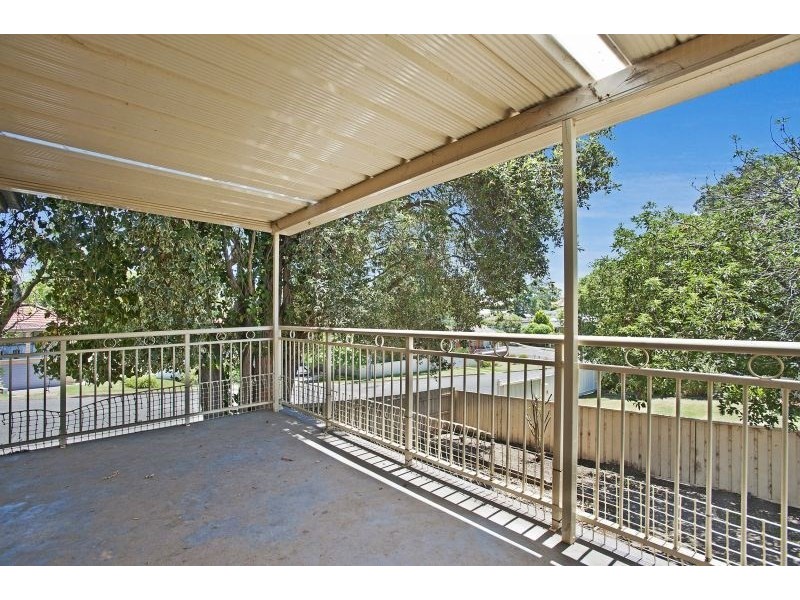 35 George Street, East Maitland NSW 2323