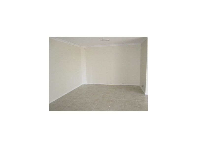 41 Cockatoo Ridge Road, Aberglasslyn NSW 2320