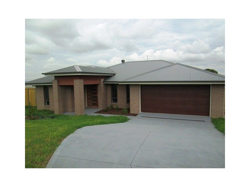 3 Rodwell Place, Raworth NSW 2321