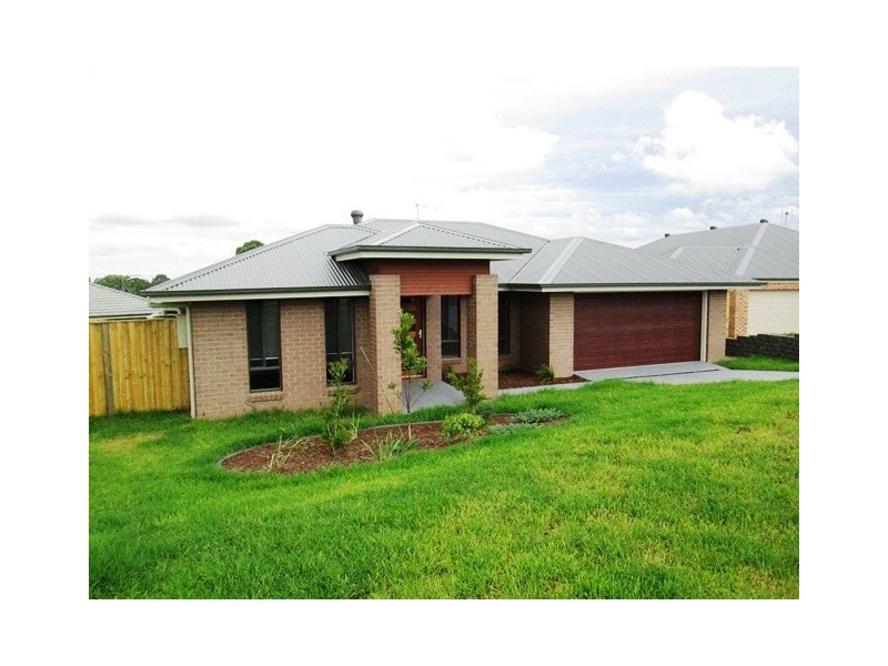 3 Rodwell Place, Raworth NSW 2321