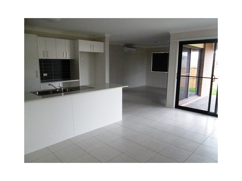 3 Rodwell Place, Raworth NSW 2321