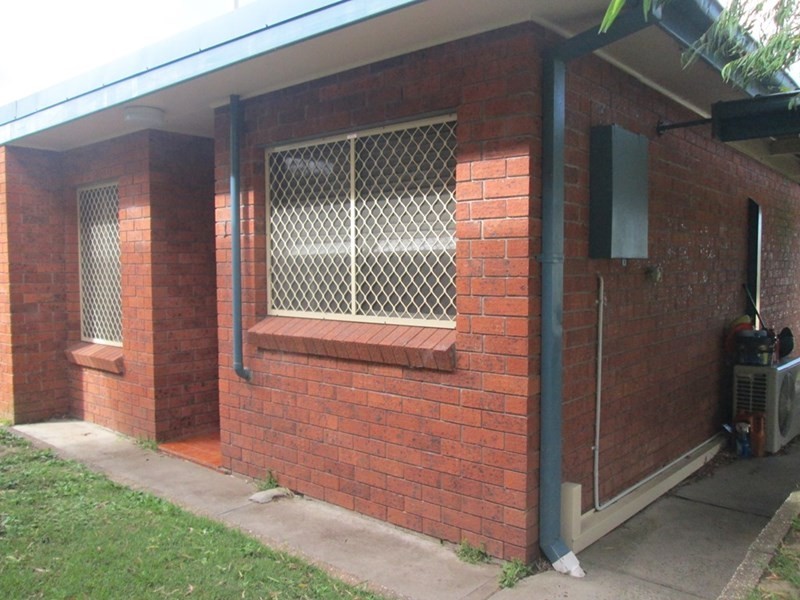 2/5 Truscott Street, Raymond Terrace NSW 2324