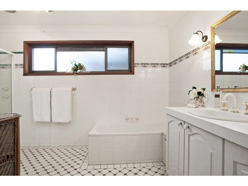 13 Tennyson Street, Metford NSW 2323