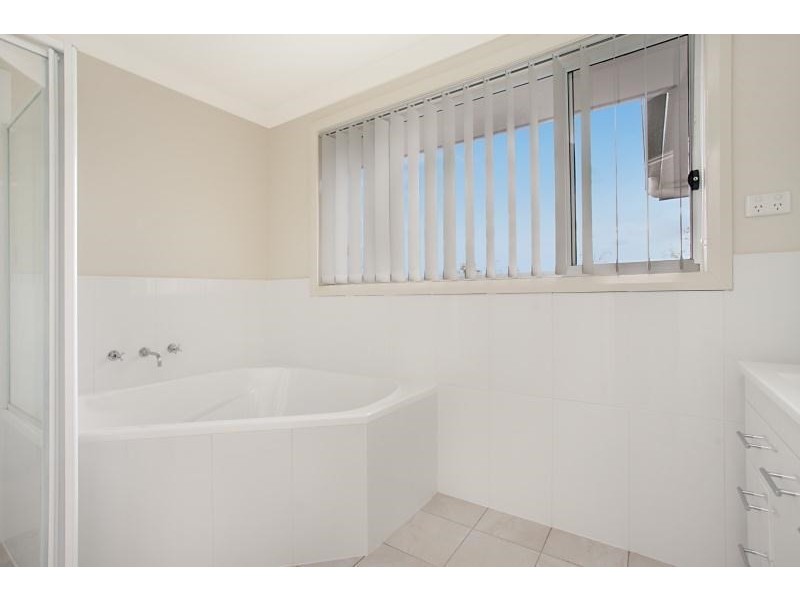 4/5 Maitland Street, Branxton NSW 2335