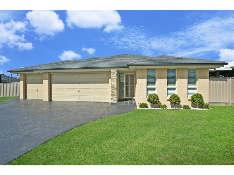 16 Woodhurst Street, Largs NSW 2320