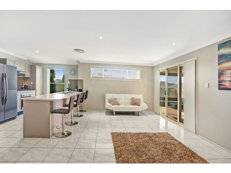 16 Woodhurst Street, Largs NSW 2320