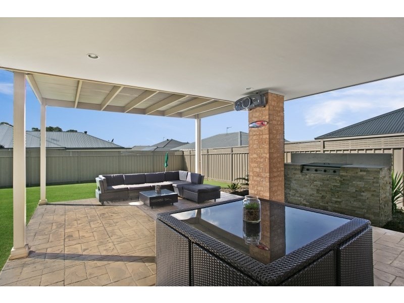 16 Woodhurst Street, Largs NSW 2320