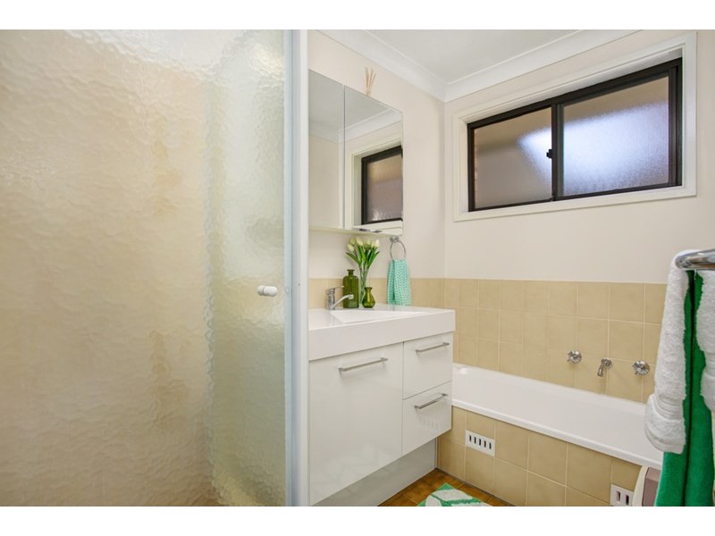 33 Houston Avenue, Tenambit NSW 2323