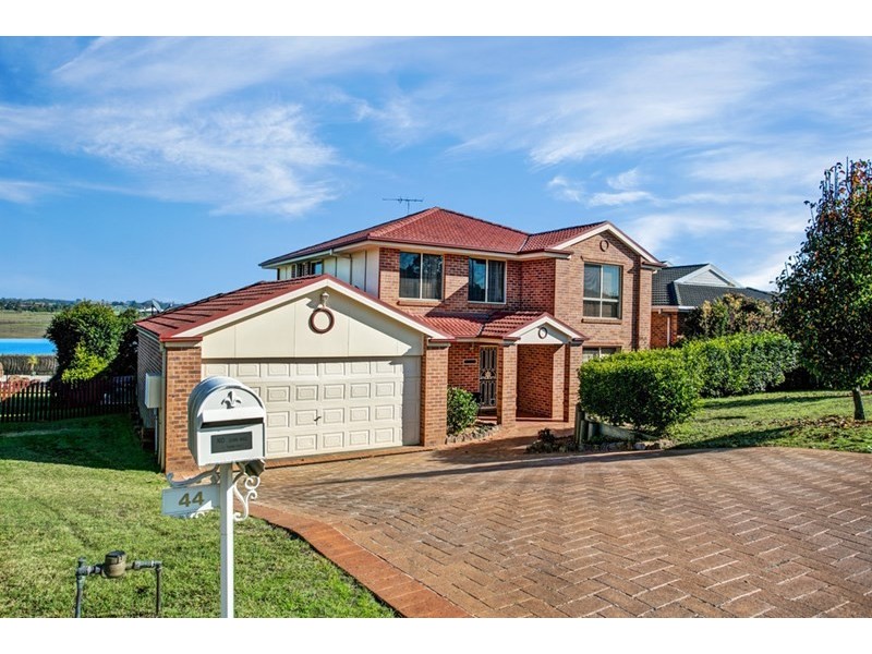 44 Wilton Drive, East Maitland NSW 2323