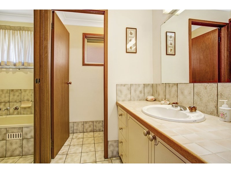 39 Clarence Street, Tenambit NSW 2323