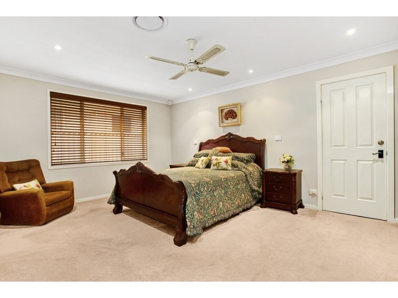 43 Galway Bay Drive, Ashtonfield NSW 2323