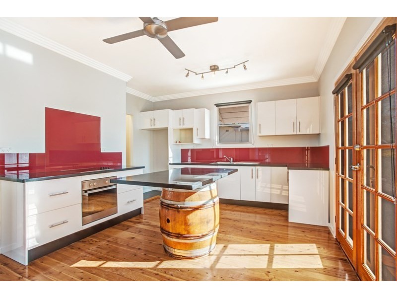 238 New England Highway, Rutherford NSW 2320