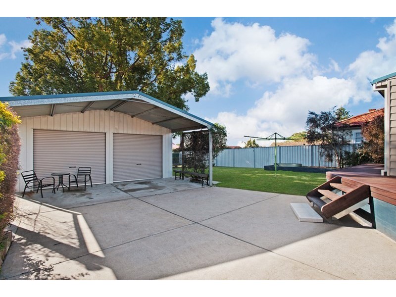 238 New England Highway, Rutherford NSW 2320